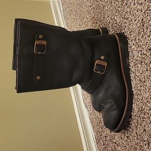 Black Ugg Boots